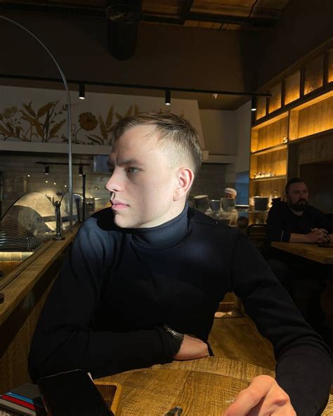 Филиппов (@vizvo) • Instagram photos and videos.